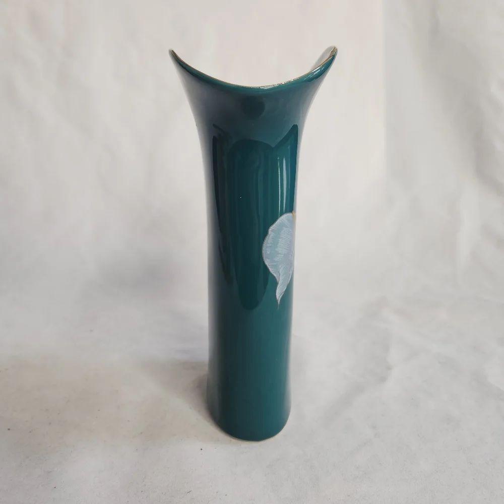 Vintage Asian White Calla Lily Flower Teal Green Vase